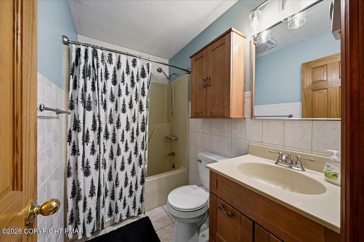 26-HomeView_Media-1152_Wallenpaupack_Dr - 1152 Wallenpaupack Drive, Lake Ariel, PA 18436, Lake Ariel