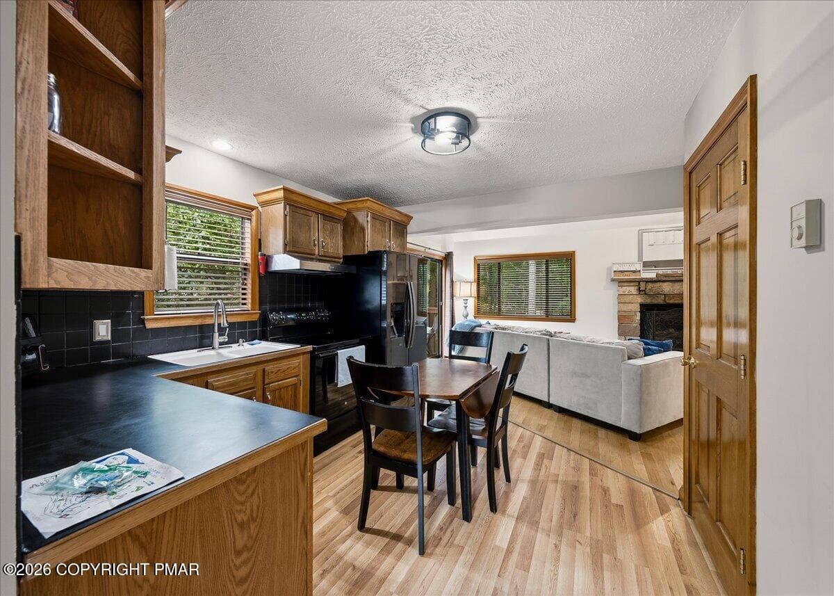 15-HomeView_Media-1152_Wallenpaupack_Dr - 1152 Wallenpaupack Drive, Lake Ariel, PA 18436