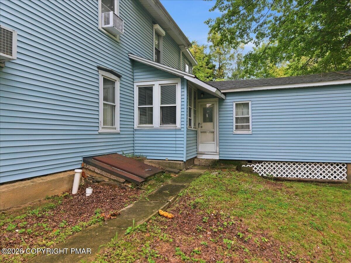 41-049_dji_fly_20260827_115028_0640_1787 - 341 Fairview Street, Lehighton, PA 18235, Lehighton