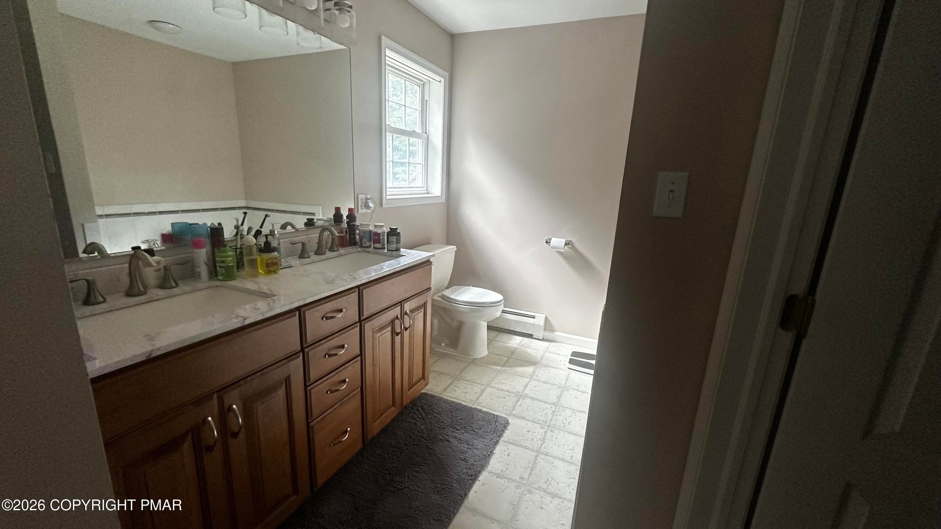 1000017314 - 6164 Starlight Court, Swiftwater, PA 18370, Swiftwater