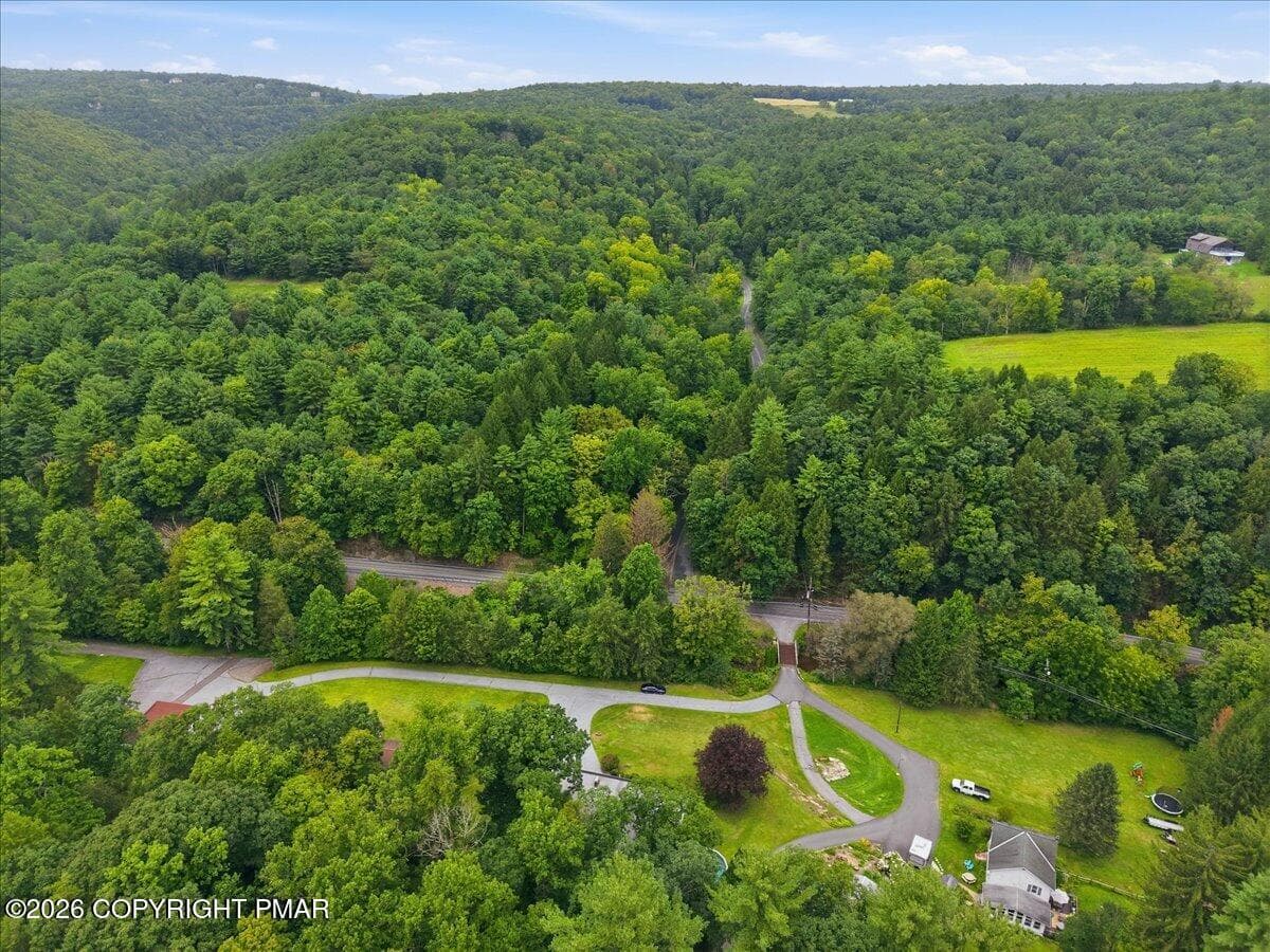 72-066_dji_fly_20260831_141400_0965_1788 - 20 Serfass Lane, Palmerton, PA 18071, Palmerton