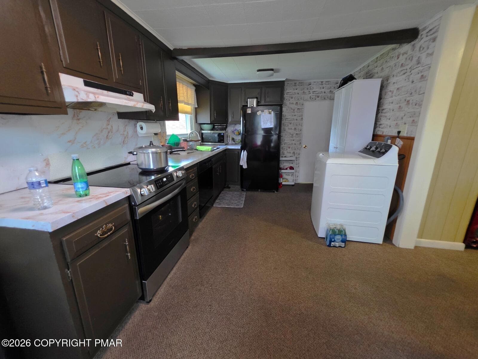 27c1c9a4-2513-45f7-9518-e7d9158b5566 - 420 Park Street, Freeland, PA 18224, Freeland
