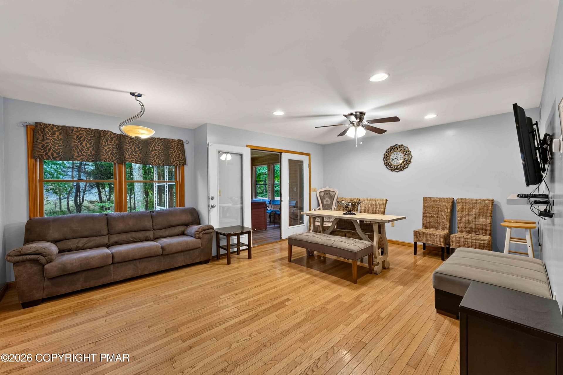 533 Maxatawny Drive, Pocono Lake, PA-27 - 533 Maxatawny Drive, Pocono Lake, PA 18347