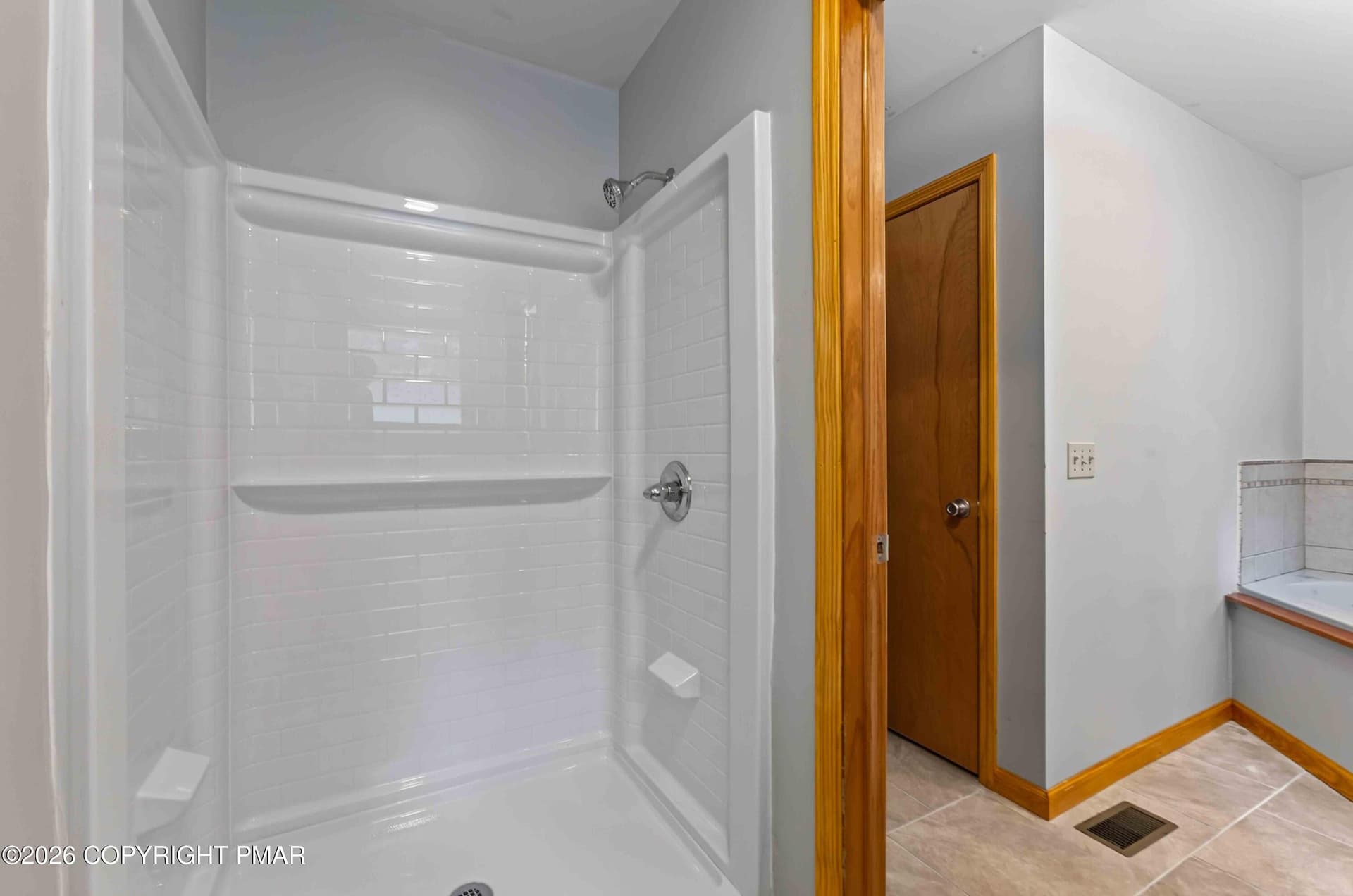 533 Maxatawny Drive, Pocono Lake, PA-40 - 533 Maxatawny Drive, Pocono Lake, PA 18347
