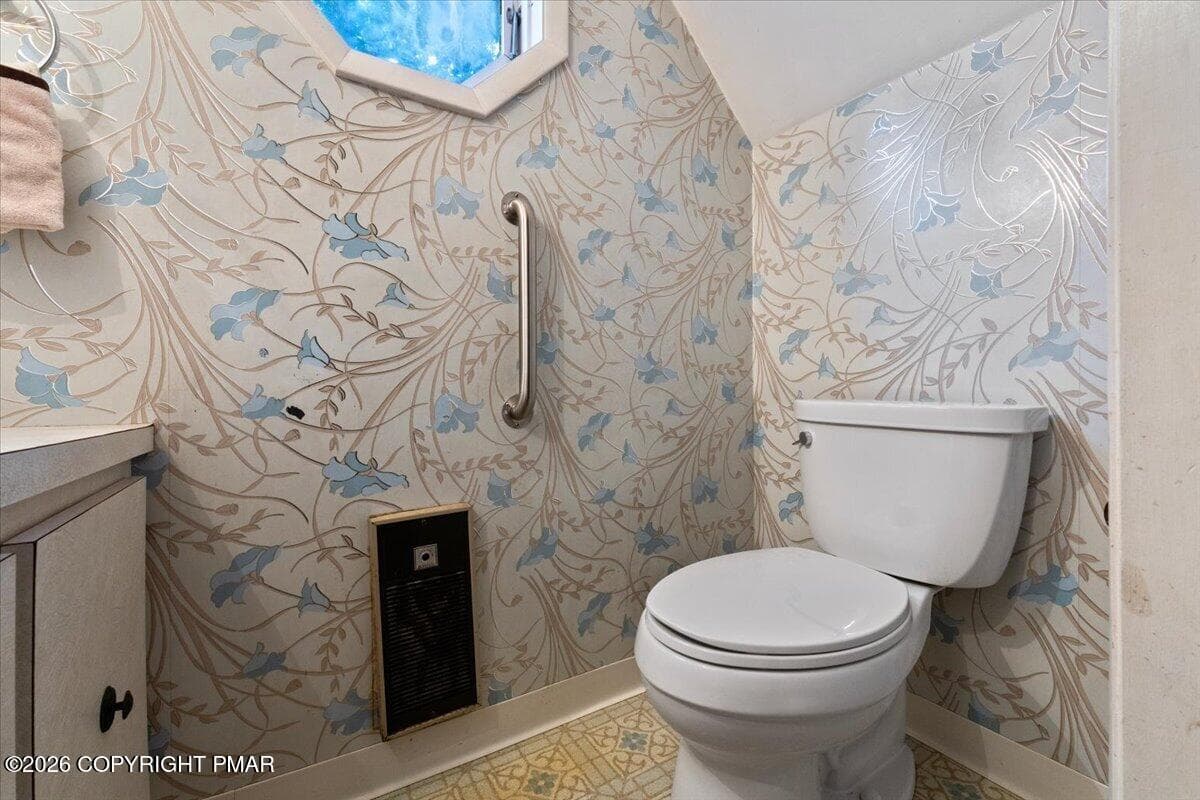 18-DSC07490 - 1165 Stefko Boulevard, Bethlehem, PA 18017, Bethlehem