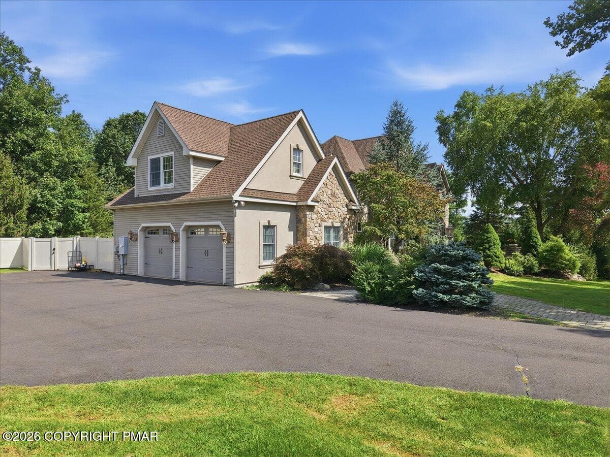 101-129_dji_fly_20260904_141108_0321_178 - 150 Kettle Ridge Drive, Stroudsburg, PA 18360