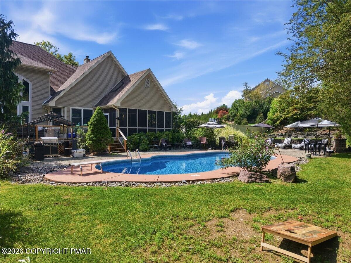 115-115_dji_fly_20260904_140844_0307_178 - 150 Kettle Ridge Drive, Stroudsburg, PA 18360
