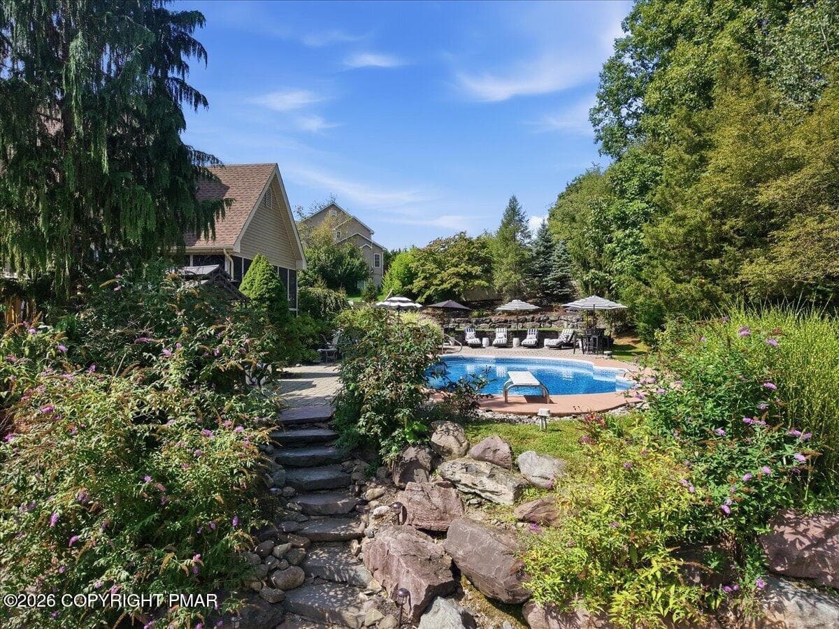 119-114_dji_fly_20260904_140830_0306_178 - 150 Kettle Ridge Drive, Stroudsburg, PA 18360