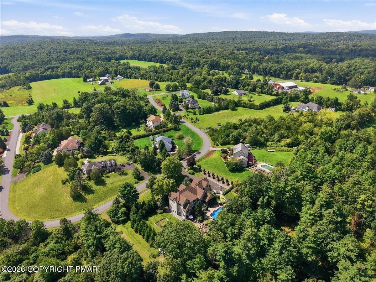 138-136_dji_fly_20260904_141230_0329_178 - 150 Kettle Ridge Drive, Stroudsburg, PA 18360