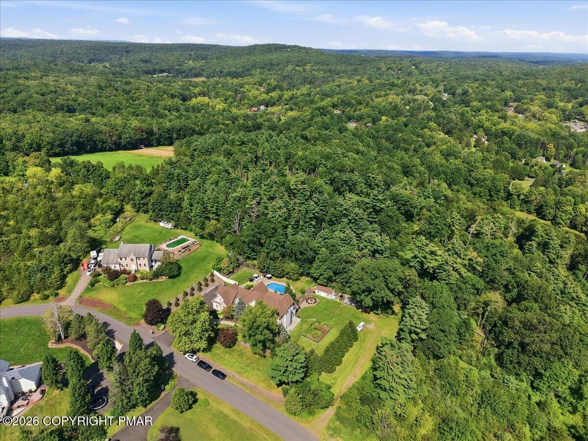 139-131_dji_fly_20260904_141136_0324_178 - 150 Kettle Ridge Drive, Stroudsburg, PA 18360