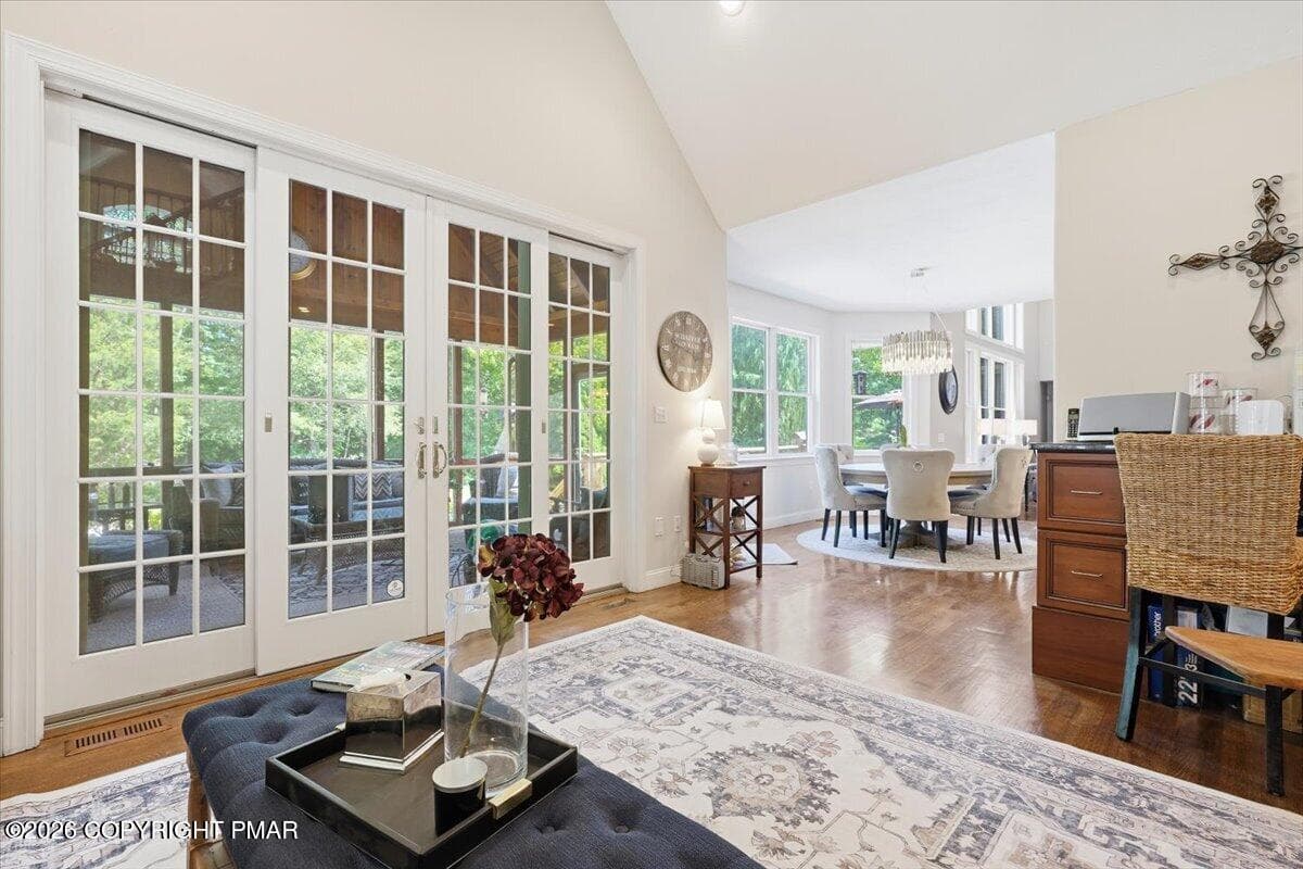 041-002_DSC00506 - 150 Kettle Ridge Drive, Stroudsburg, PA 18360