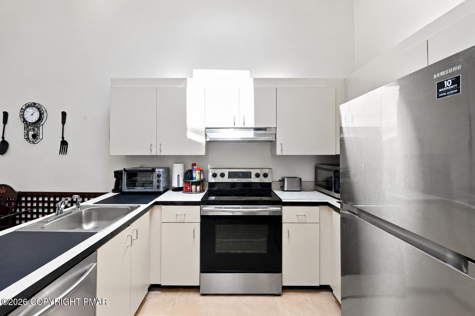 Kitchen - 129 Condor Dr. Drive 17, Tamiment, PA 18371