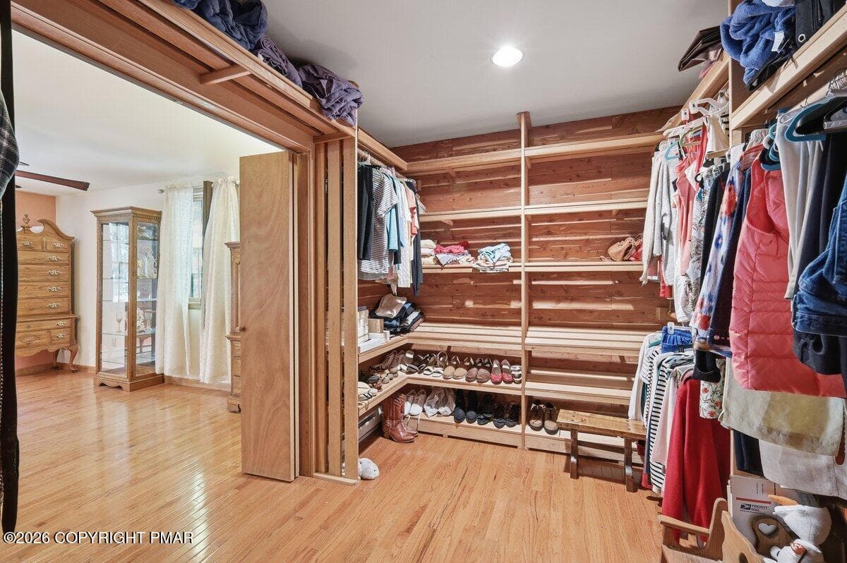 Walk-in Closet - 425 Underhill Drive, Tamiment, PA 18371, Tamiment
