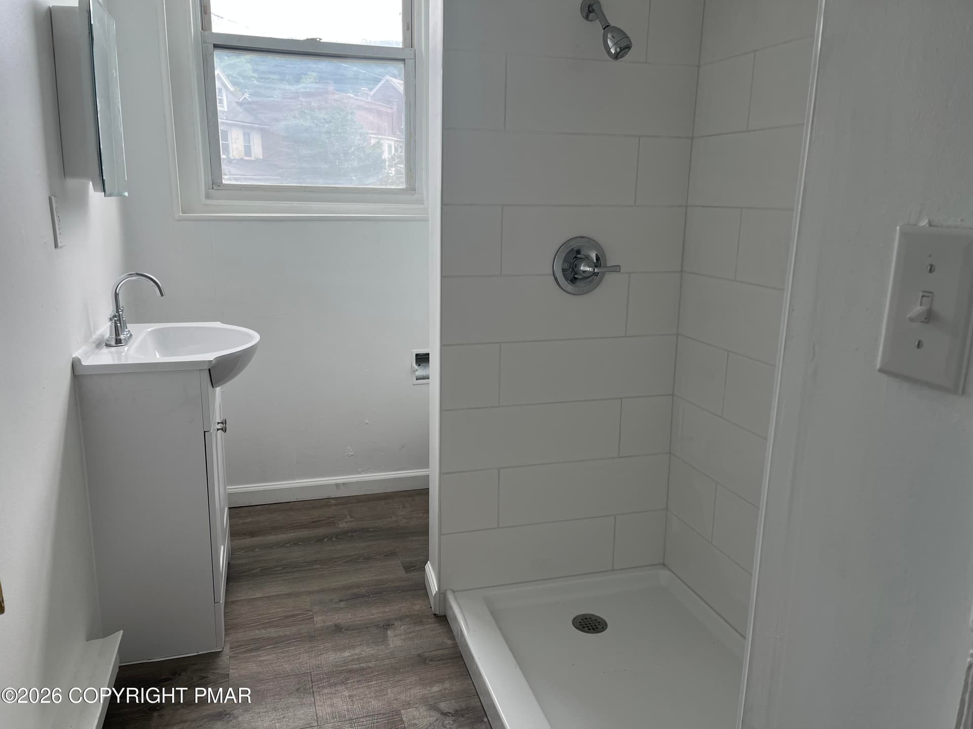 Unit 3 Bath - 502 Ontario Street, Bethlehem, PA 18015