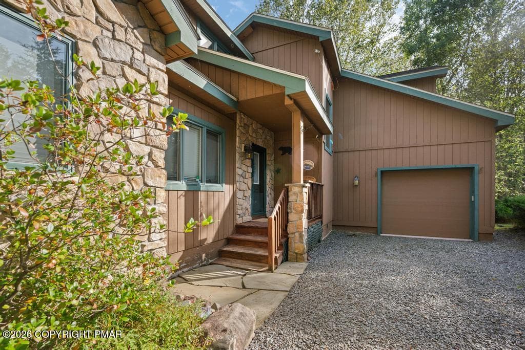#3 Phan-Hwang Exterior Front Entry - 1198 Deer Run, Pocono Pines, PA 18350
