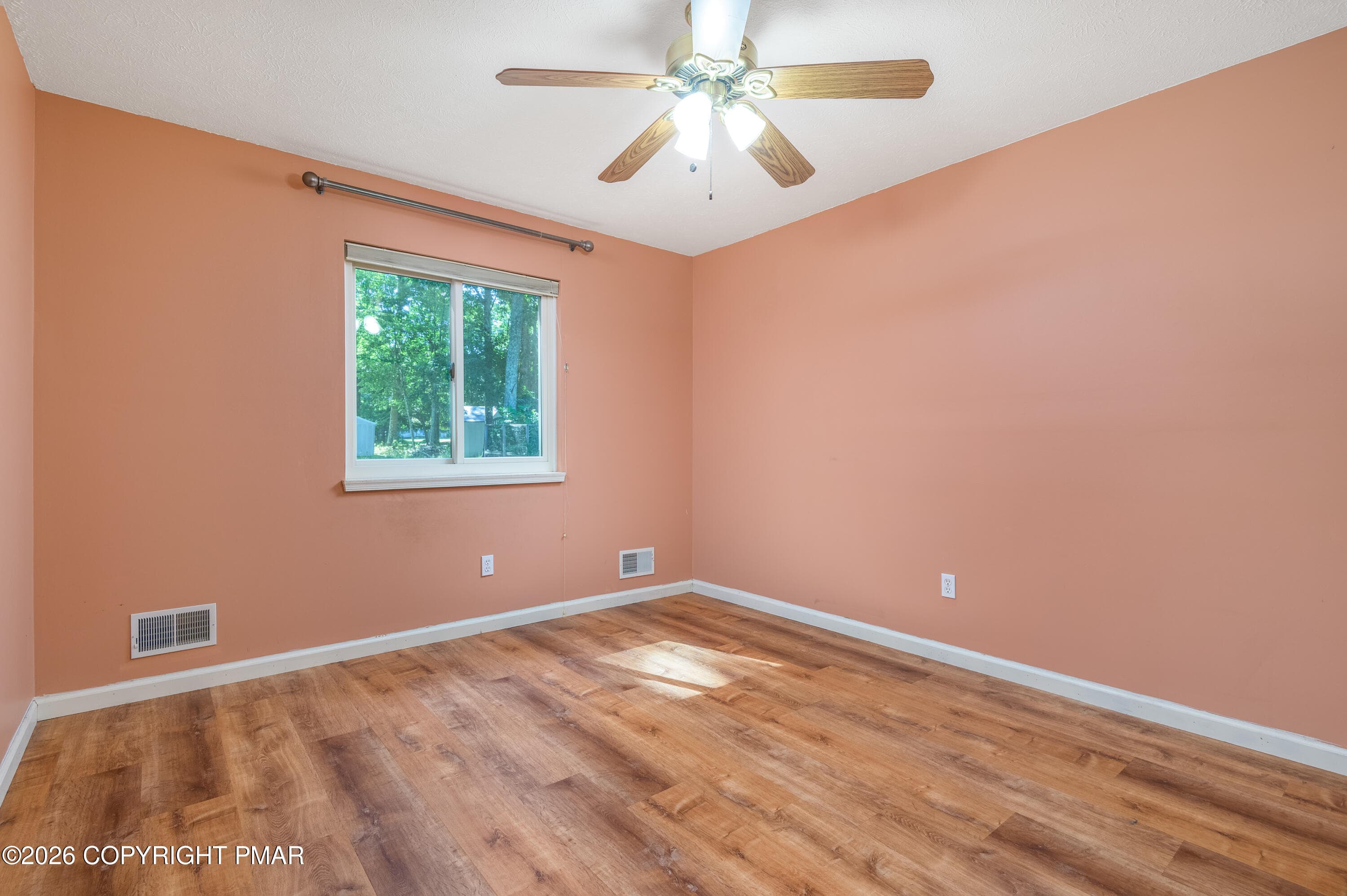 038-513gandolf-mbertsch - 513 Gandolf Road, Tamiment, PA 18371, Tamiment