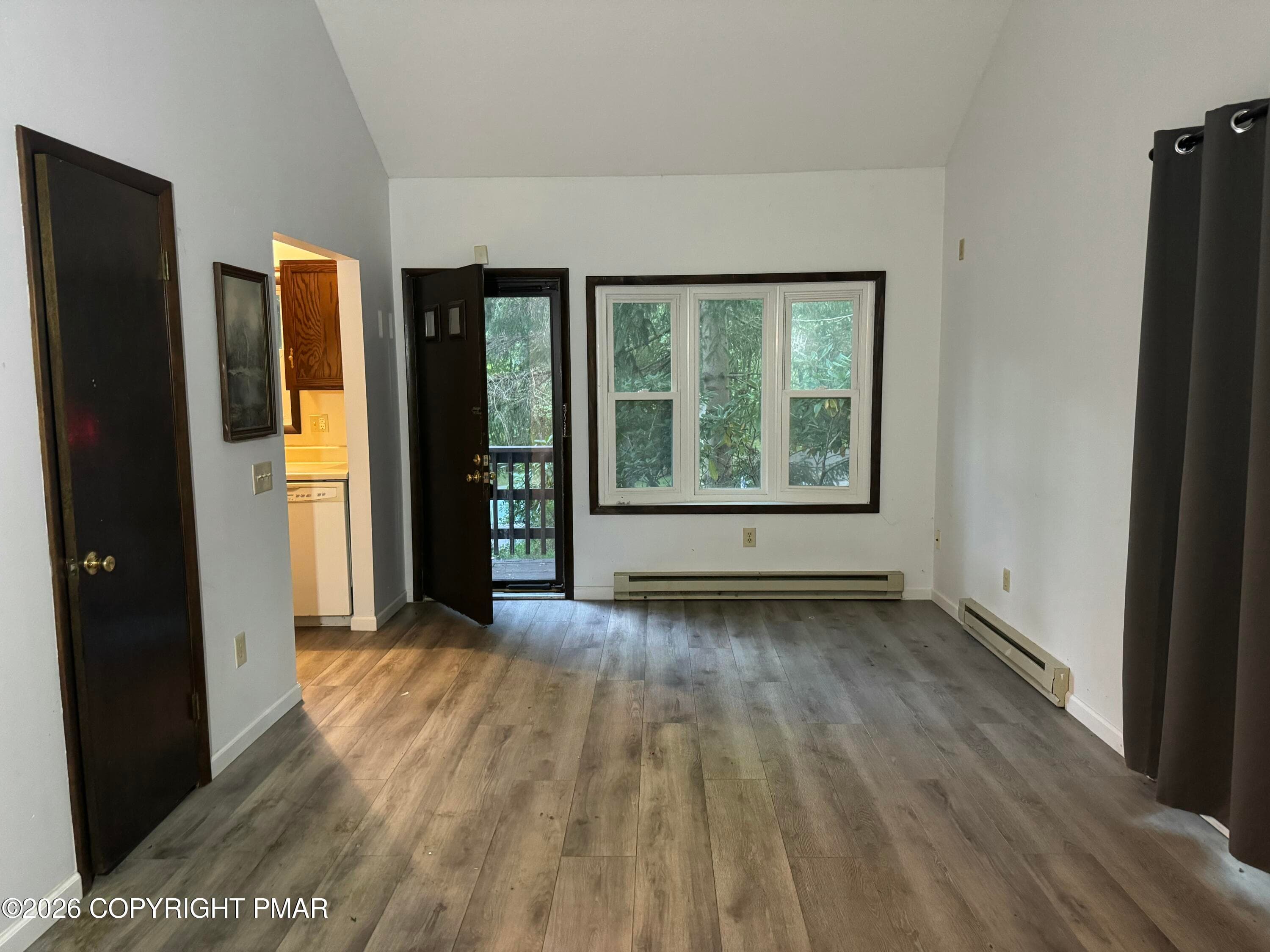 1000062541 - 10 Villas Road 104, Mount Pocono, PA 18344, Mount Pocono