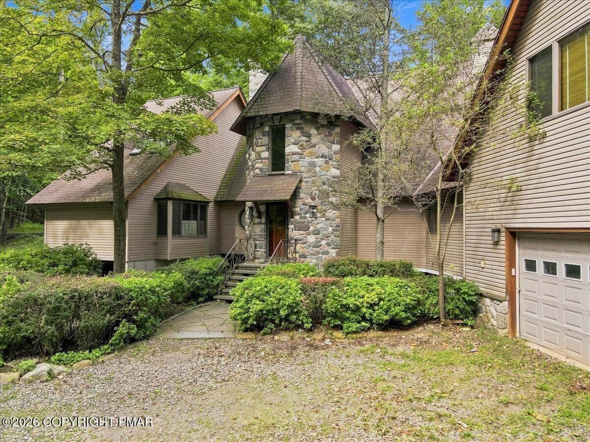 Front Exterior View 3 - 131 Ski Haven Drive, Cresco, PA 18326, Cresco