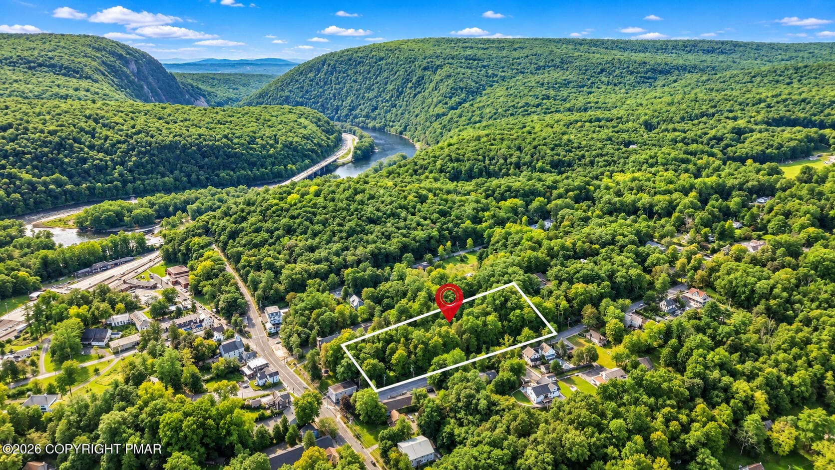 21 Shepard Avenue, Delaware Water Gap, PA 18327