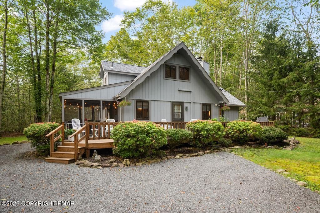 5439 Woodland Avenue, Pocono Pines, PA 18350