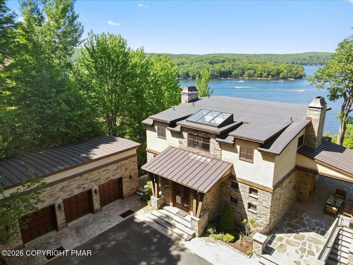 0002 Exterior - 165 Pennwood Drive, Greentown, PA 18426, Greentown