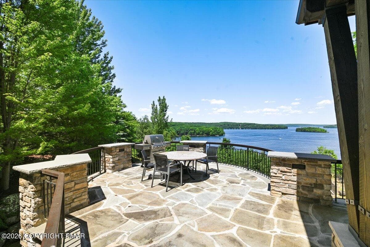 0006.7 Patio - 165 Pennwood Drive, Greentown, PA 18426, Greentown