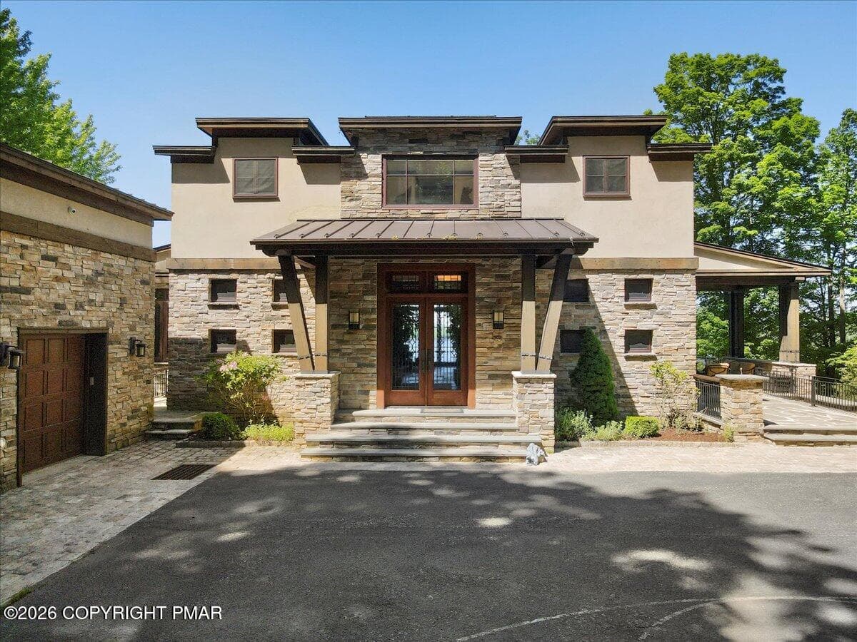0007 Exterior - 165 Pennwood Drive, Greentown, PA 18426, Greentown