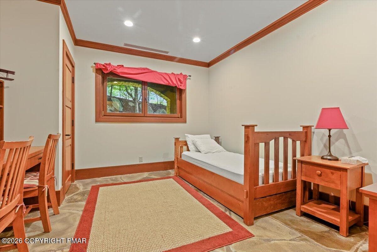 0065 Bedroom 5 - 165 Pennwood Drive, Greentown, PA 18426, Greentown