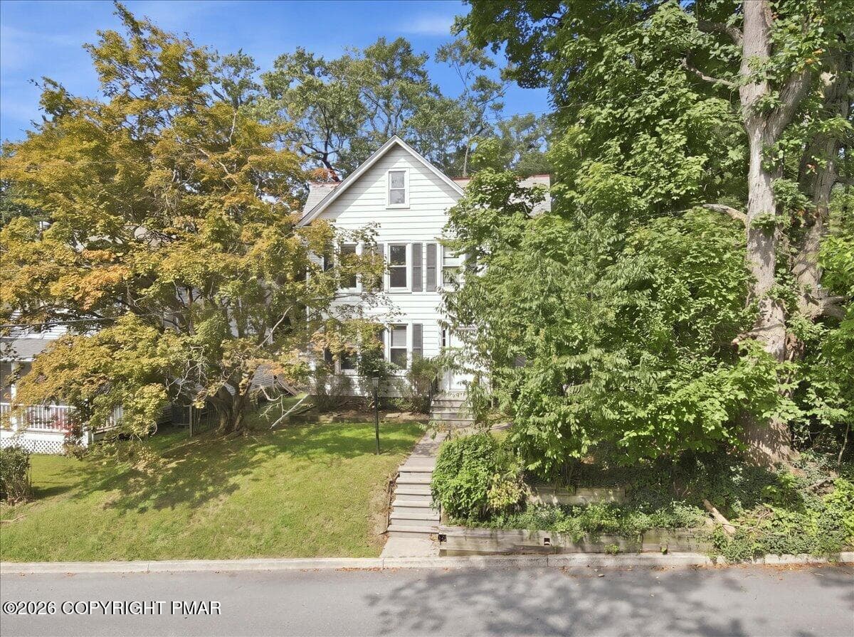 102 E Brown Street - 102 E Brown Street, East Stroudsburg, PA 18301, East Stroudsburg