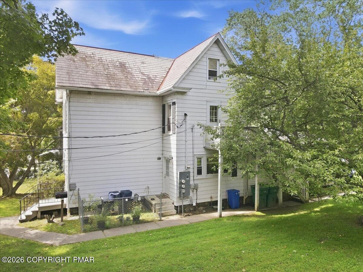 102 E Brown Street - 102 E Brown Street, East Stroudsburg, PA 18301, East Stroudsburg