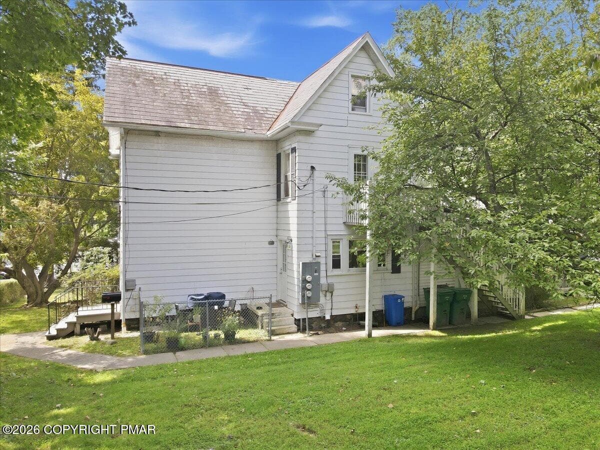 102 E Brown Street - 102 E Brown Street, East Stroudsburg, PA 18301, East Stroudsburg