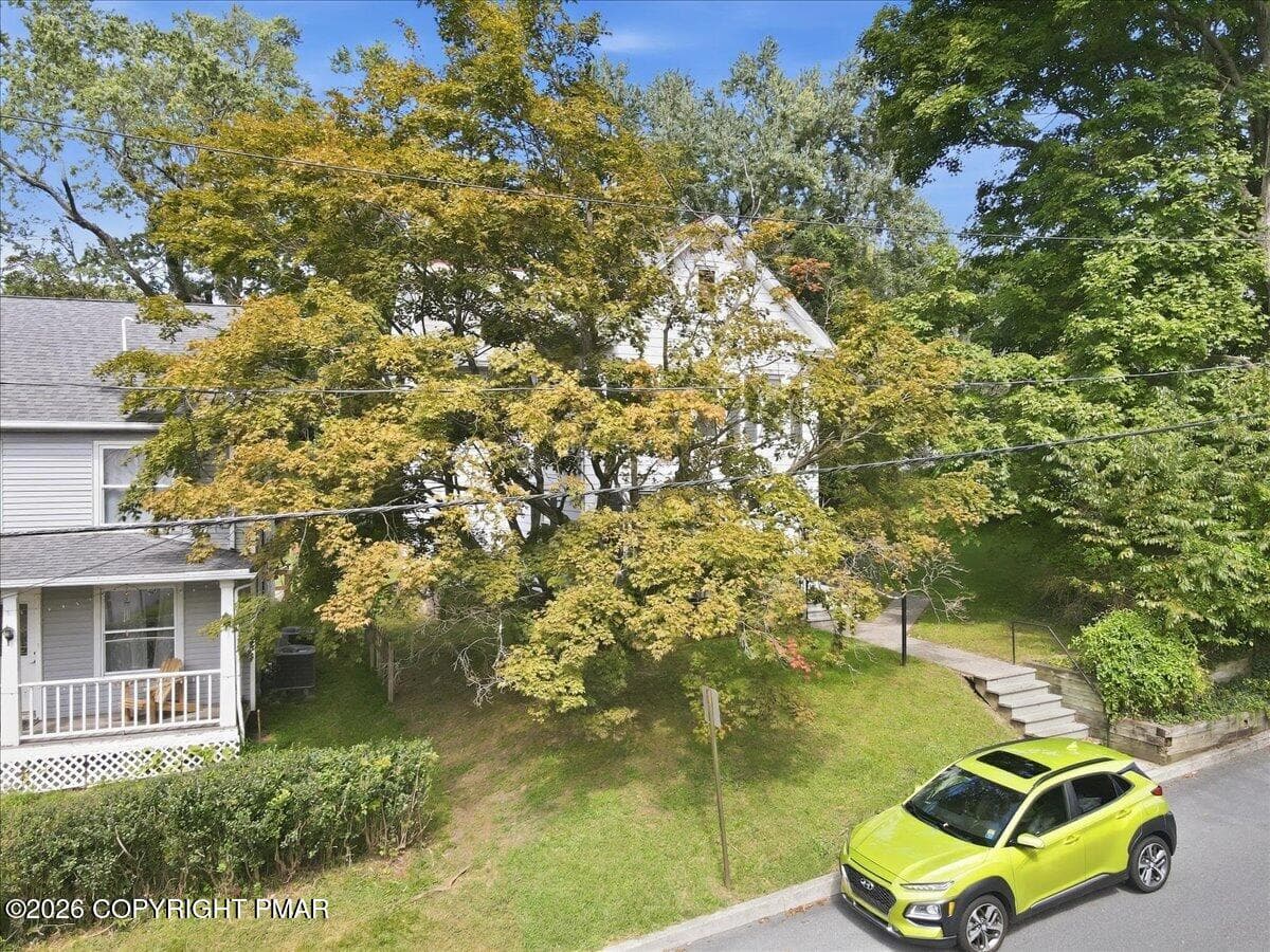 102 E Brown Street - 102 E Brown Street, East Stroudsburg, PA 18301, East Stroudsburg