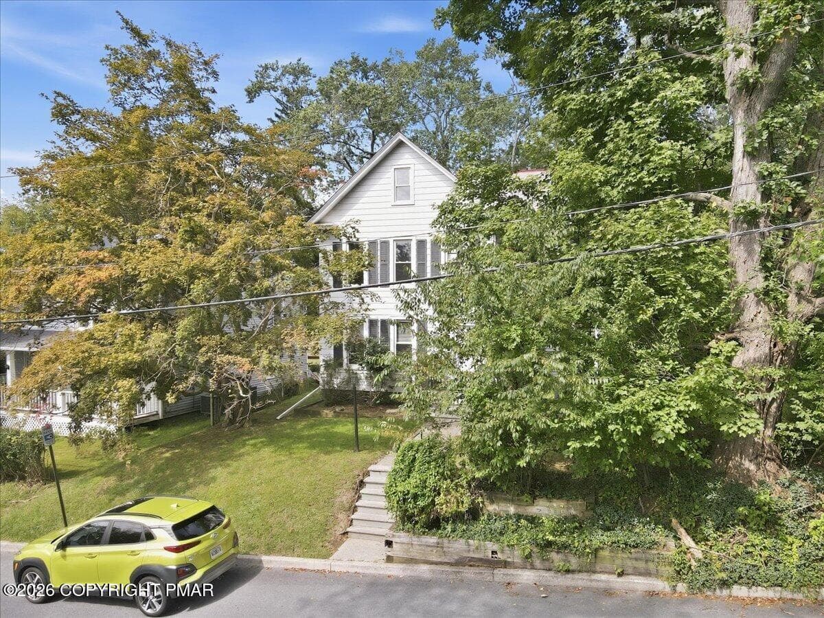 102 E Brown Street - 102 E Brown Street, East Stroudsburg, PA 18301, East Stroudsburg