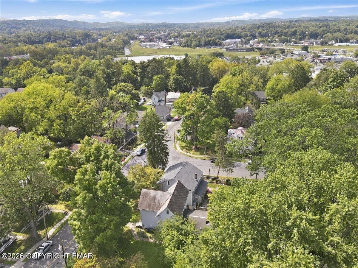 102 E Brown Street - 102 E Brown Street, East Stroudsburg, PA 18301, East Stroudsburg