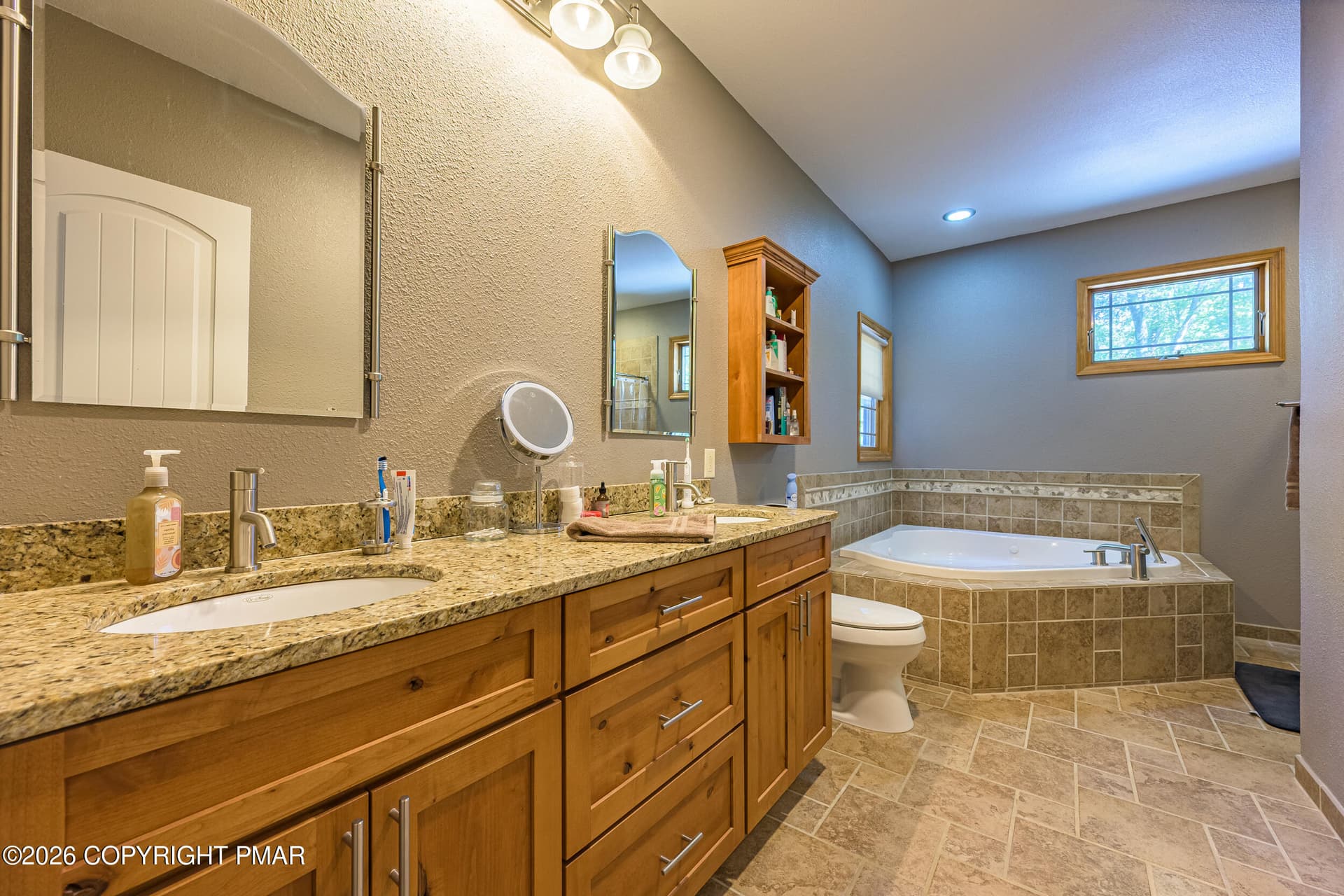 80 - 388 N Arrow Drive, Pocono Lake, PA 18347