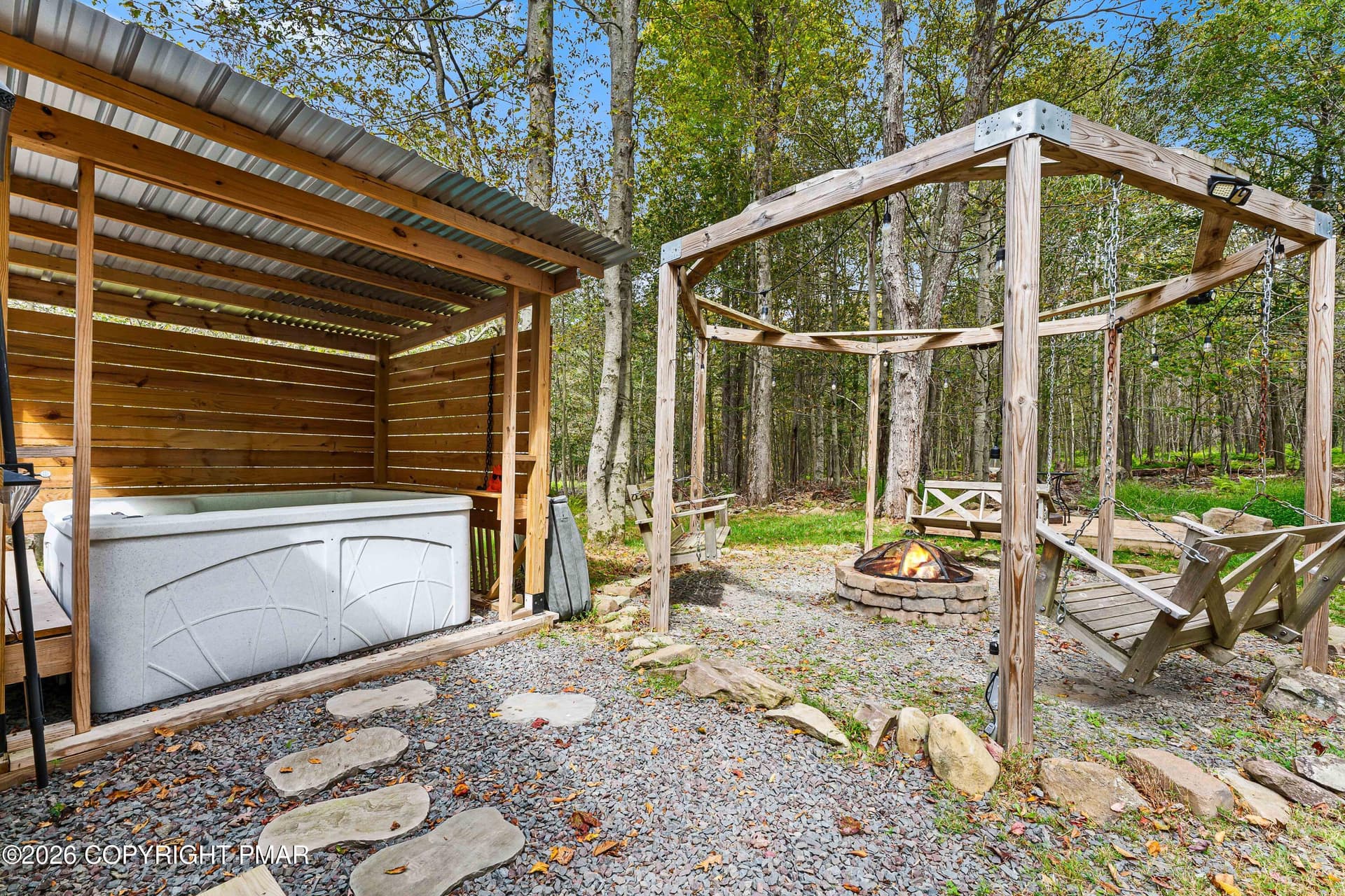1053 Country Place Drive, Tobyhanna, PA- - 1053 Country Place Drive, Tobyhanna, PA 18466