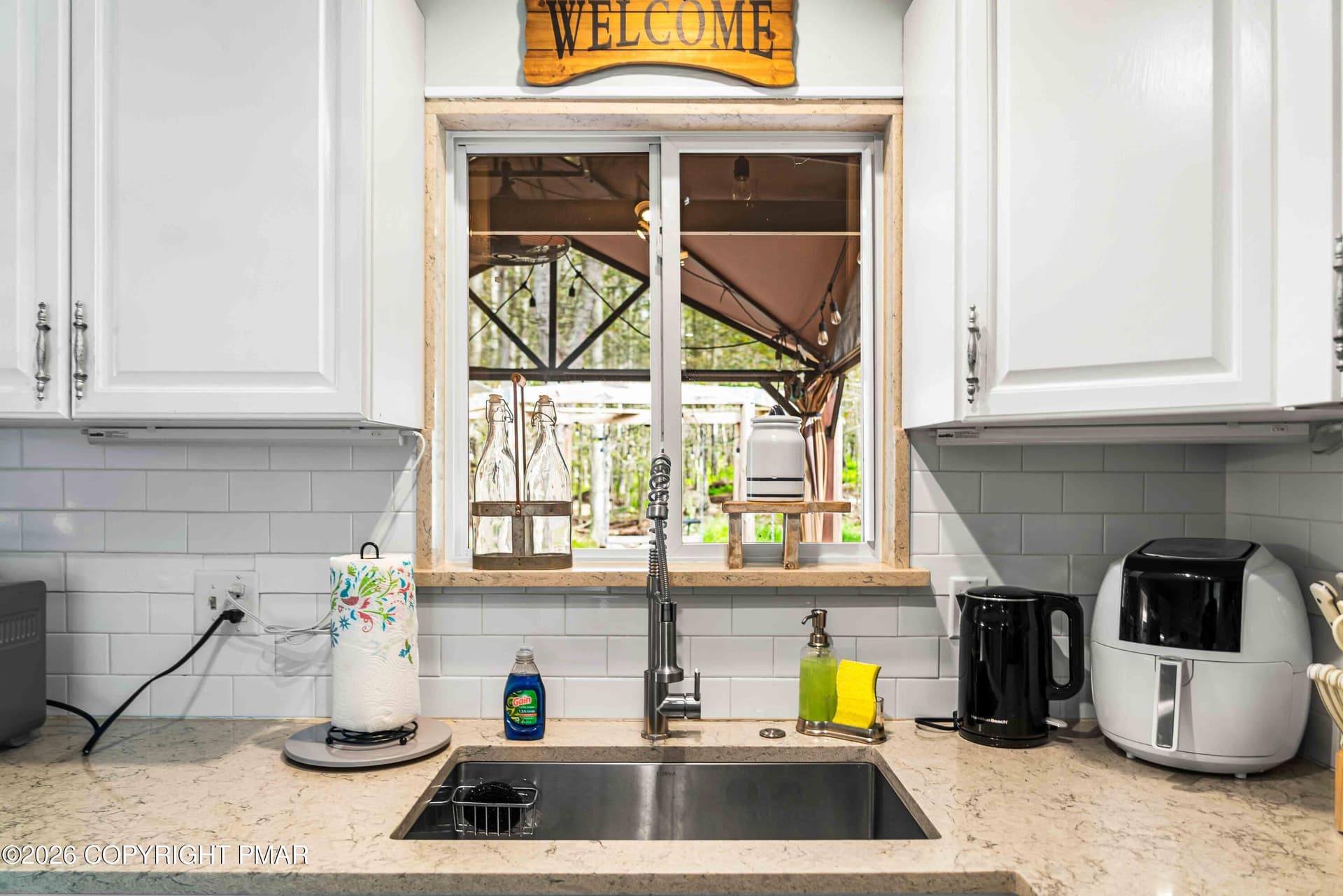 1053 Country Place Drive, Tobyhanna, PA- - 1053 Country Place Drive, Tobyhanna, PA 18466