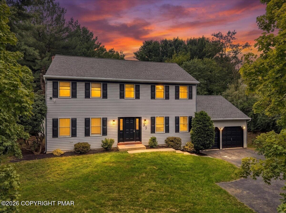 39 Brookwood Drive, Lititz, PA 17543