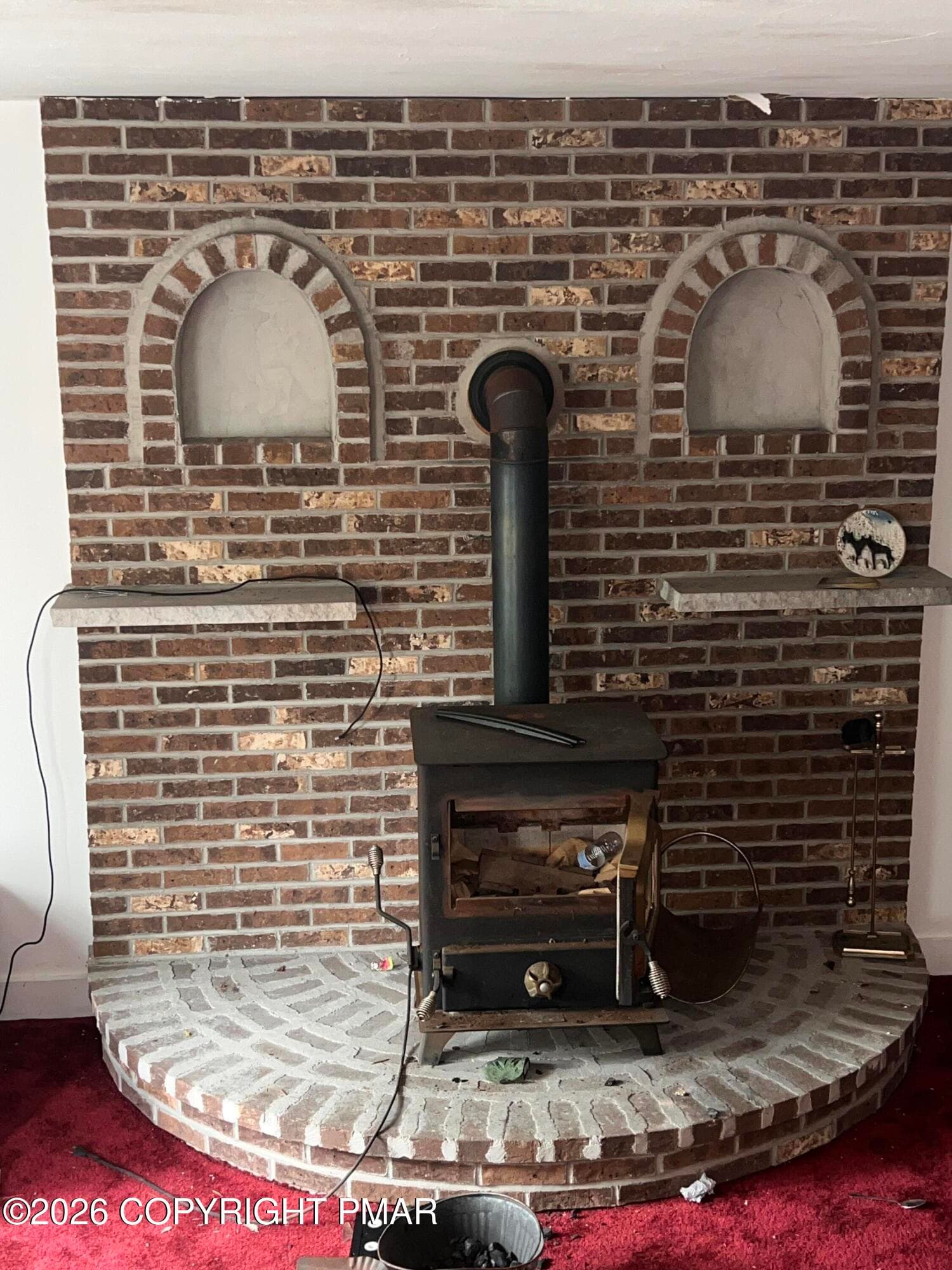 Laurel Lake Fireplace - 268 Laurel Lake Road, Bartonsville, PA 18321, Bartonsville