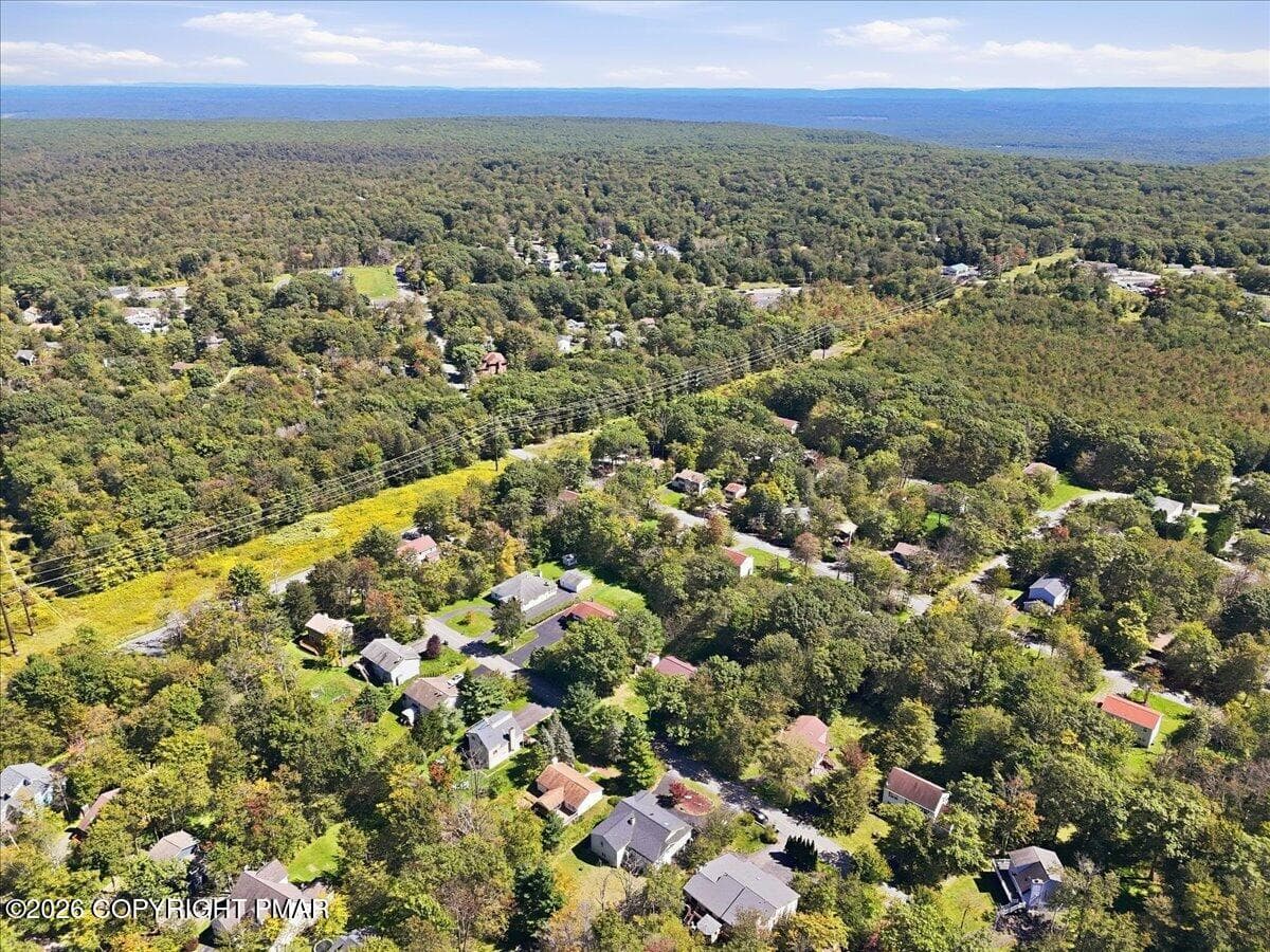 085-102_dji_fly_20260915_132622_0282_178 - 151 Seminole Trail, Tobyhanna, PA 18466