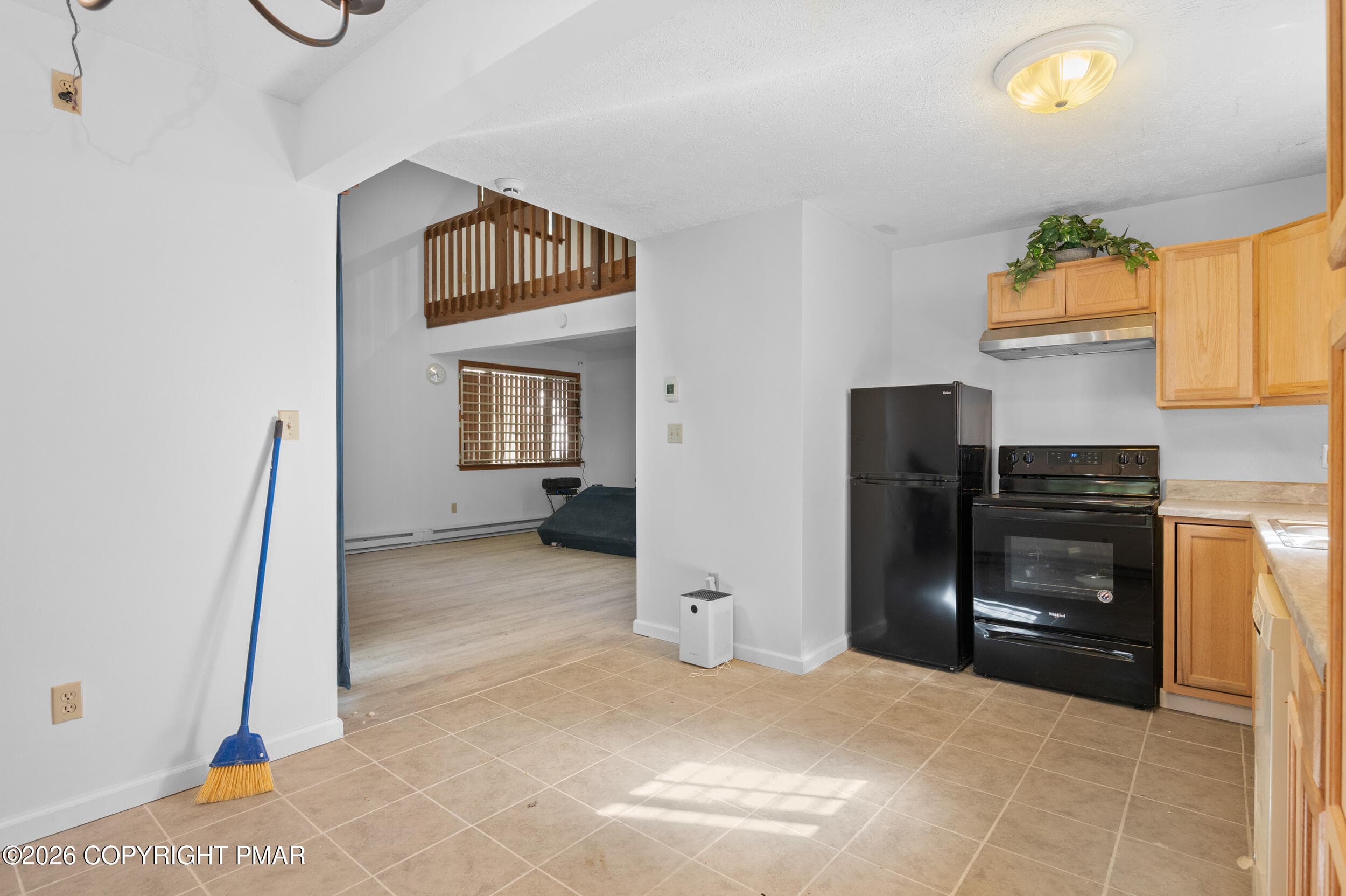 Kitchen - 7172 Mountain Drive, Tobyhanna, PA 18466, Tobyhanna