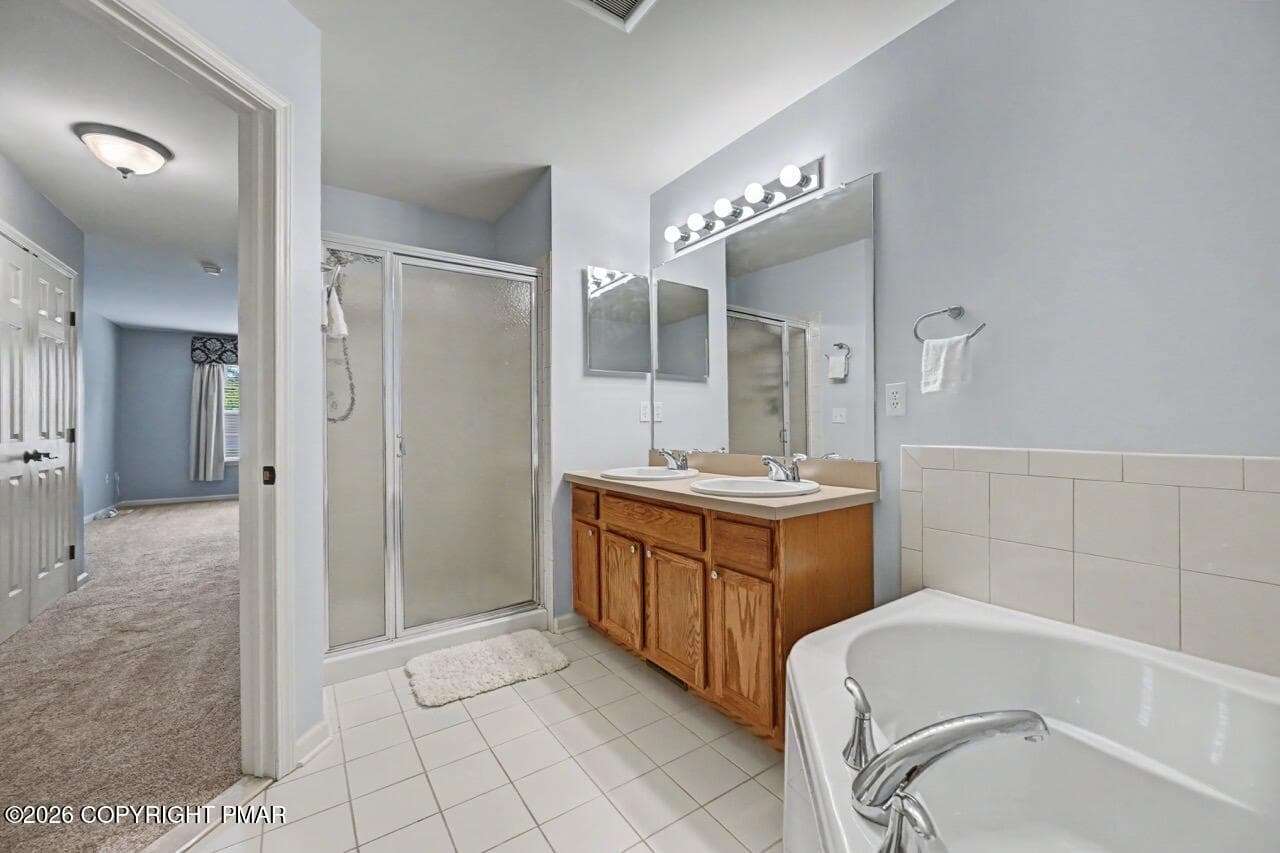 86 sq ft ensuite - 1214 Clymer Lane, Pocono Pines, PA 18350