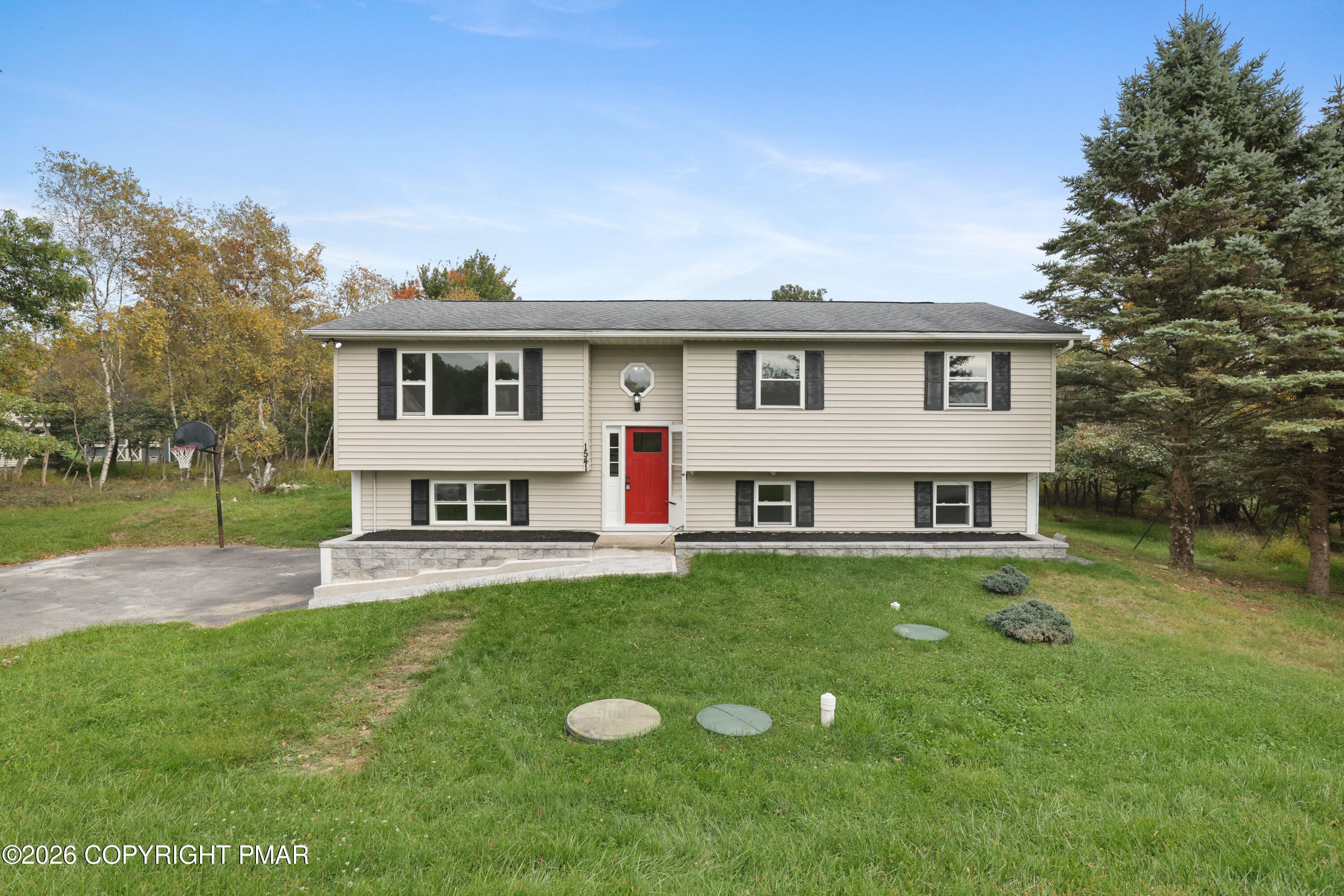Front View - 1541 Ann Lane, Effort, PA 18330, Effort