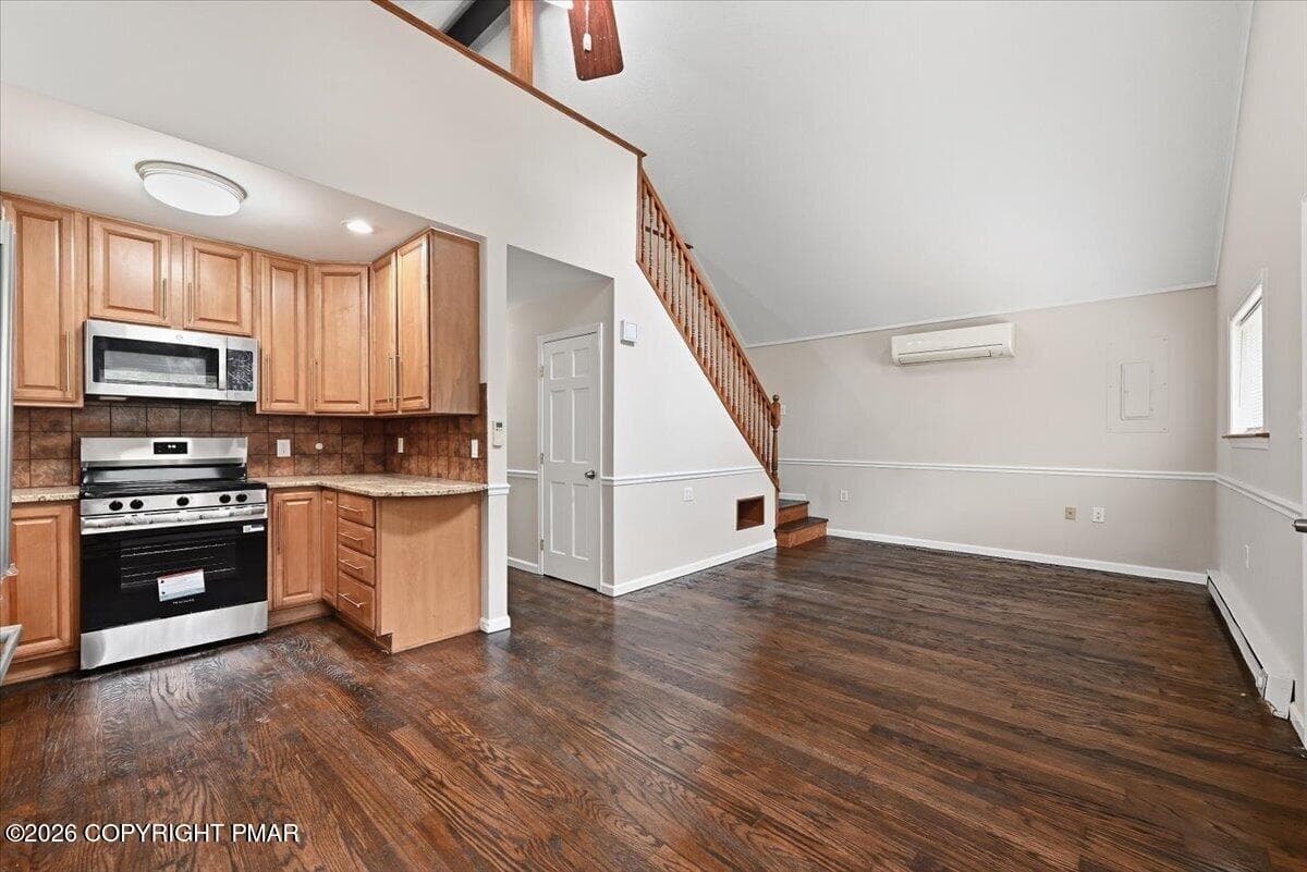 Kitchen/Open Floorplan - 1126 Woodland Drive, East Stroudsburg, PA 18301, East Stroudsburg