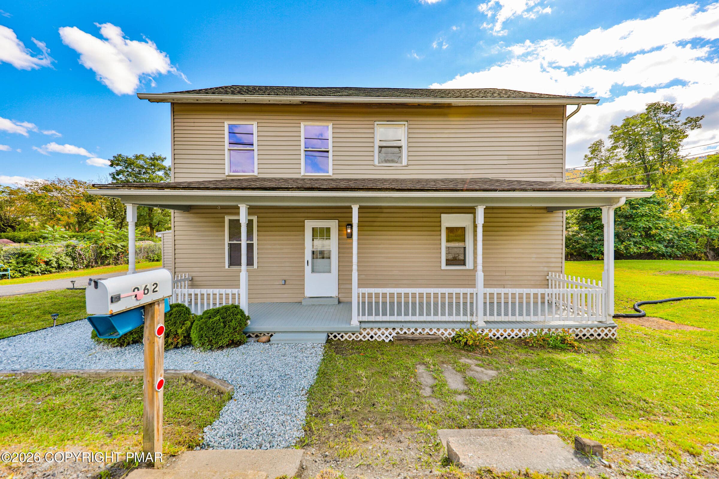 962-964 Mauch Chunk Road 962, Palmerton, PA 18071