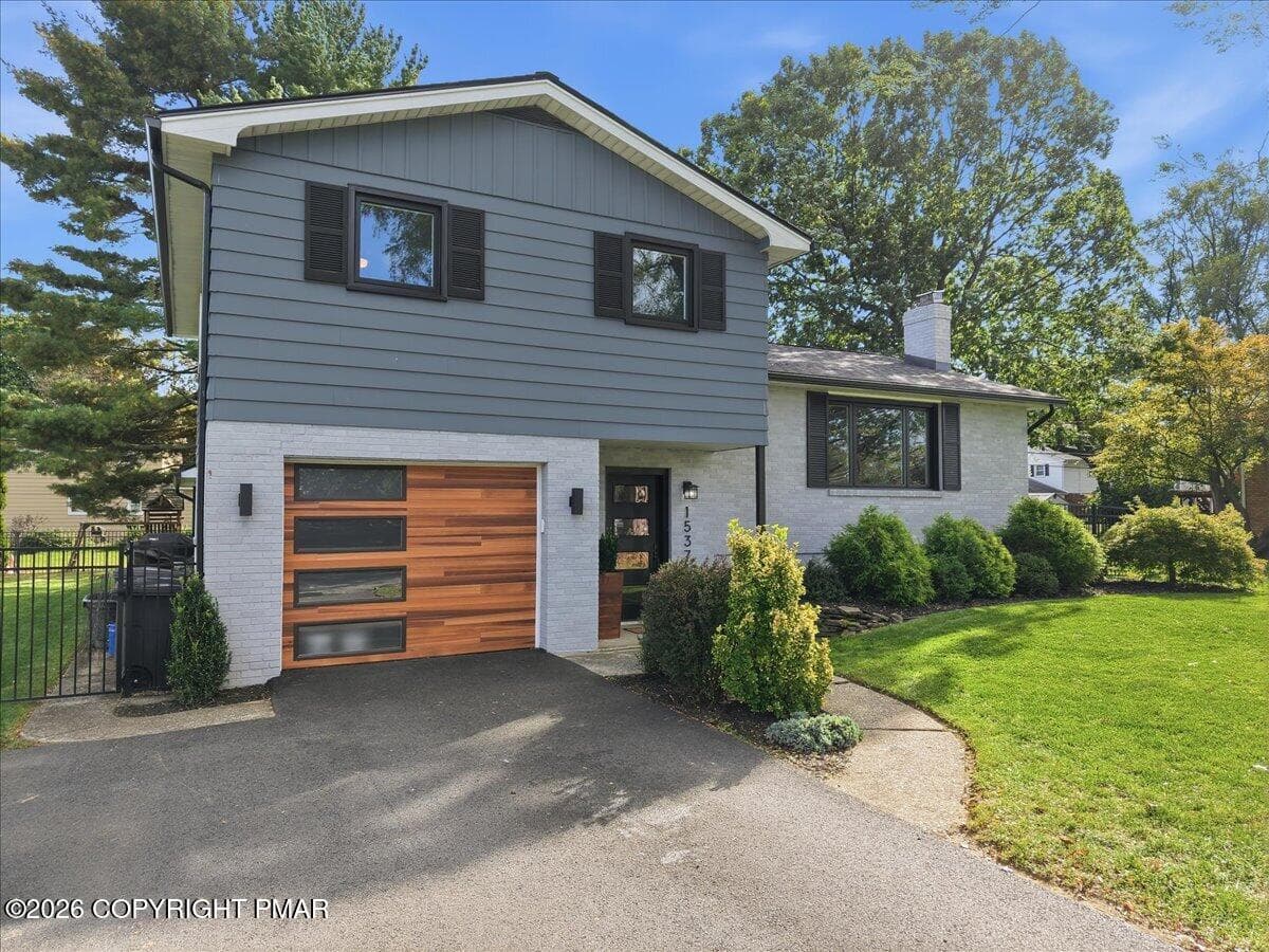 06-069_dji_fly_20261005_152408_0327_1791 - 1537 Winthrop Avenue, Bethlehem, PA 18017, Bethlehem