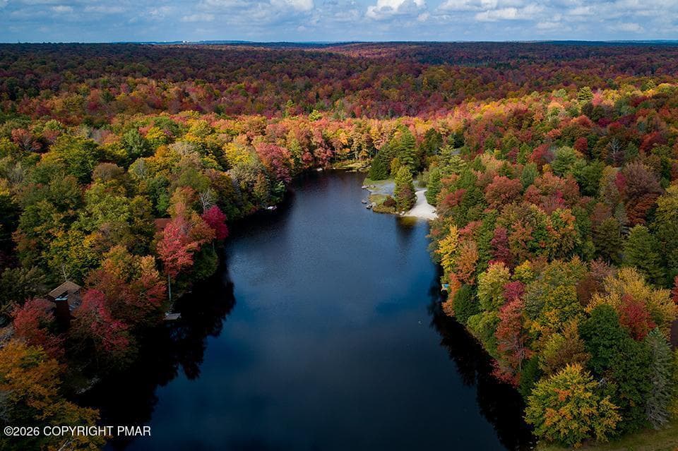 JUDGES POND - 1168 Gross Drive W, Pocono Pines, PA 18350