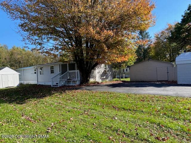 143 Moyer Road, Blakeslee, PA 18610