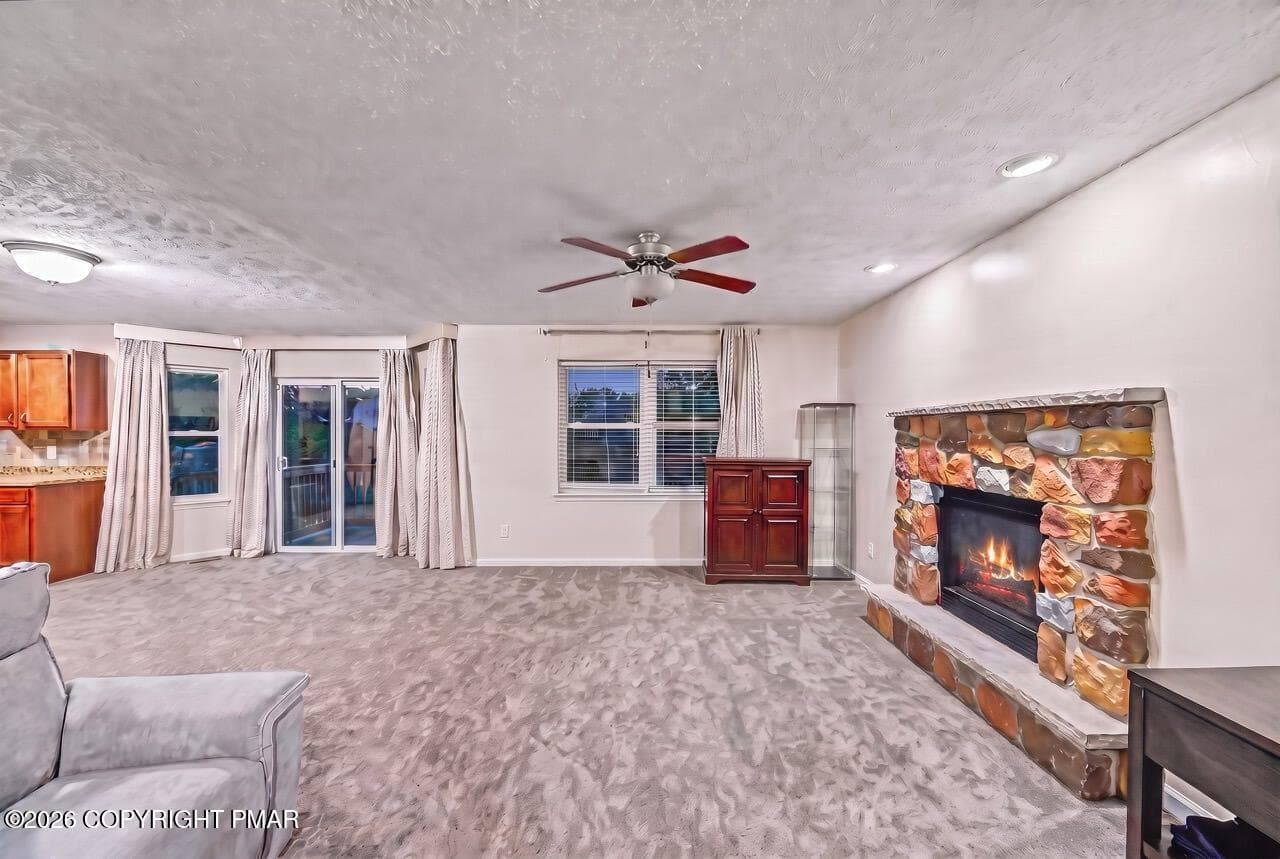 Family Rom w/ Brick LPG Fireplace - 205 Courtney Drive, East Stroudsburg, PA 18302, East Stroudsburg