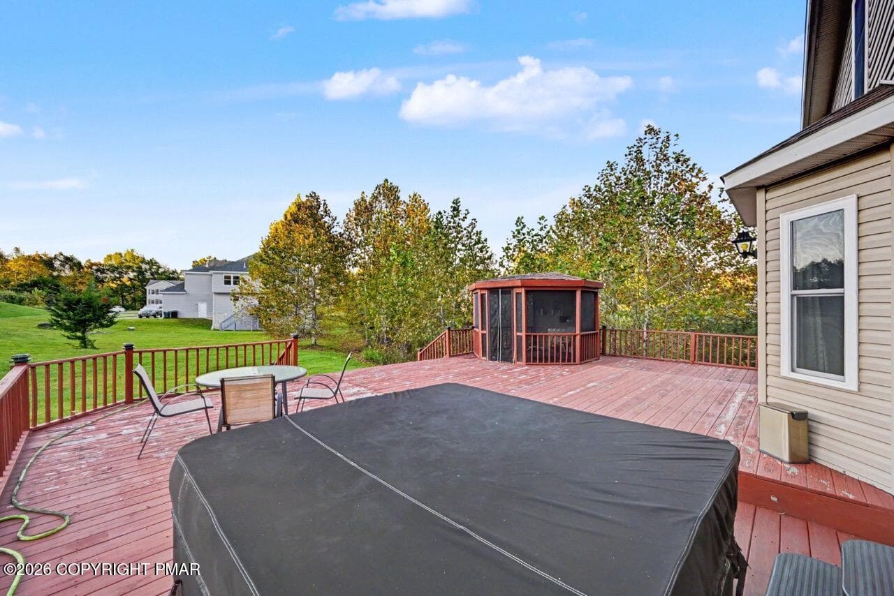 Deck with Hot Tub - 205 Courtney Drive, East Stroudsburg, PA 18302, East Stroudsburg